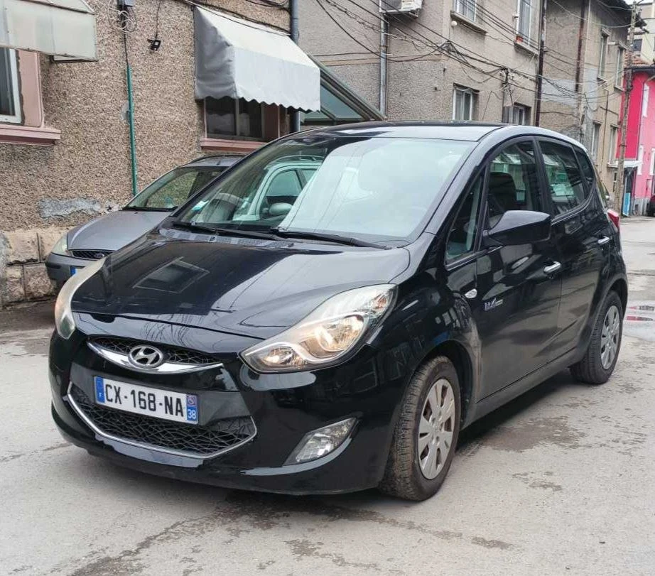 Hyundai Ix20 1.6 CRDi, снимка 3 - Автомобили и джипове - 54080831