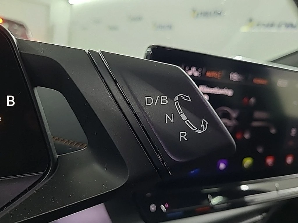 Cupra Born Essential, снимка 11 - Автомобили и джипове - 54147397