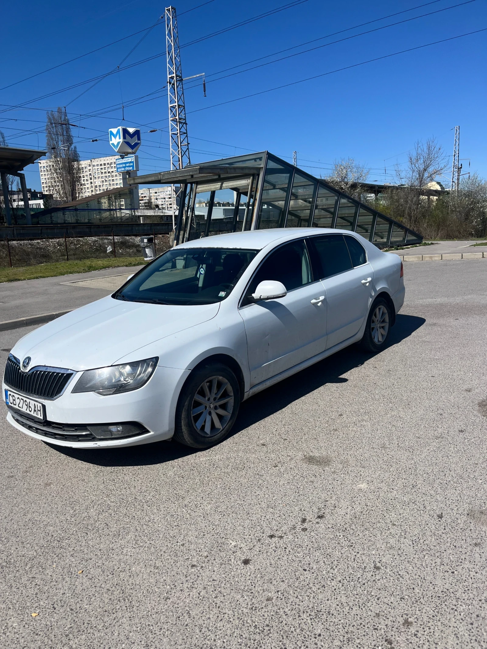 Skoda Superb 2.0 TDI 4x4, снимка 3 - Автомобили и джипове - 54199343