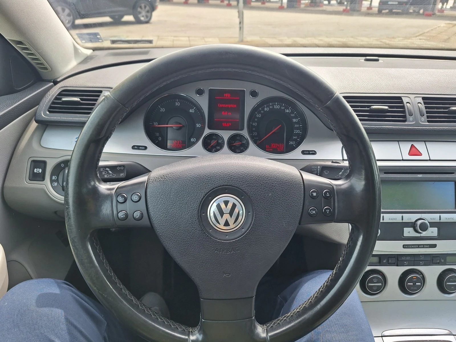 VW Passat 2.0 BMP, снимка 12 - Автомобили и джипове - 54329805