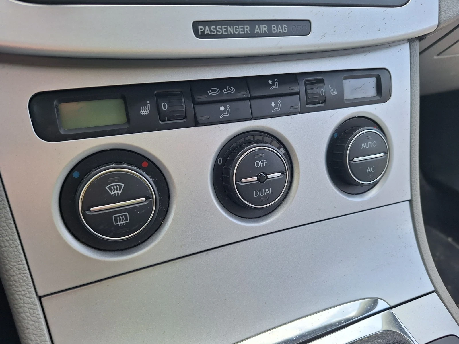 VW Passat 2.0 BMP, снимка 13 - Автомобили и джипове - 54329805