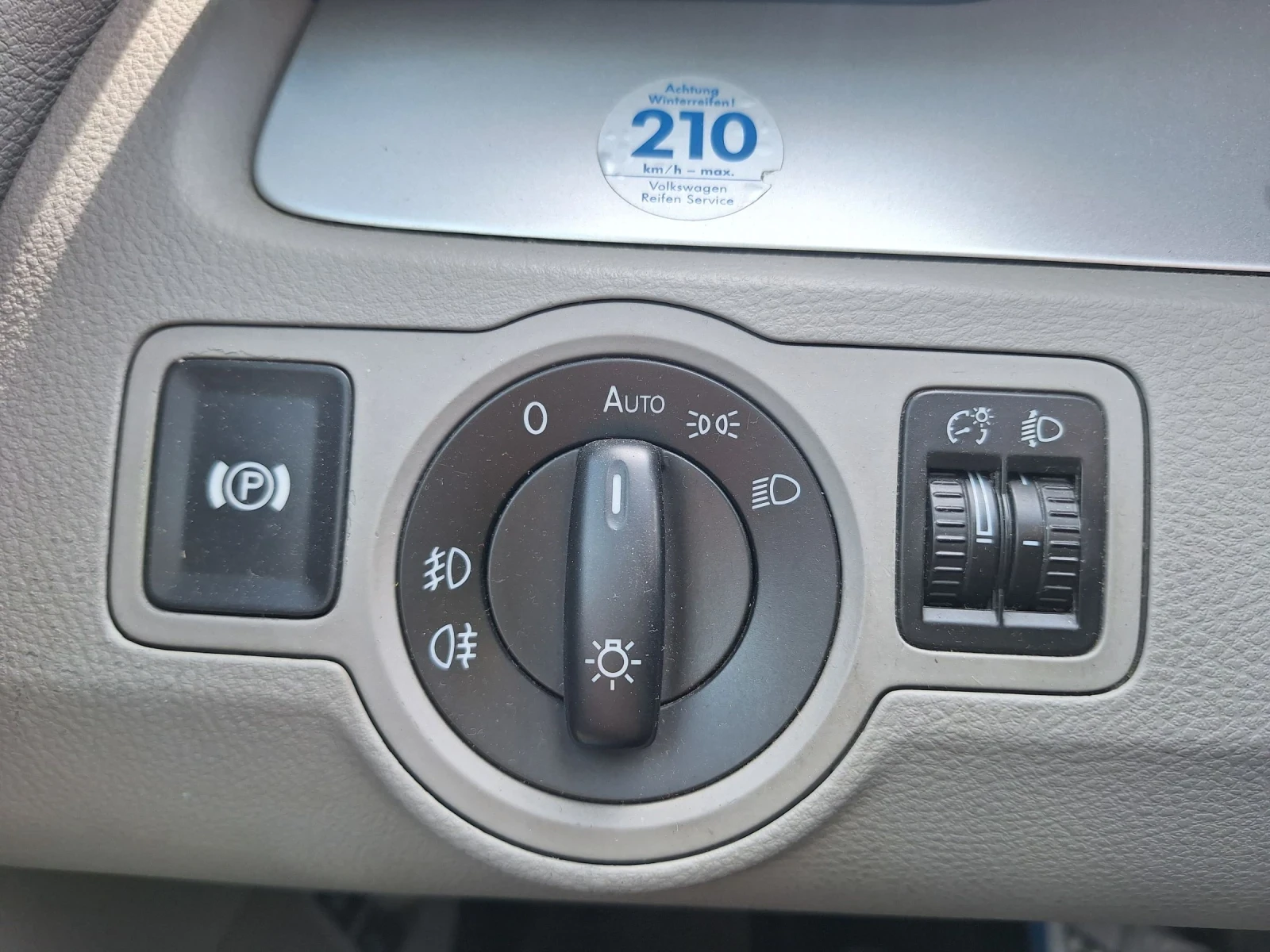 VW Passat 2.0 BMP, снимка 17 - Автомобили и джипове - 54329805