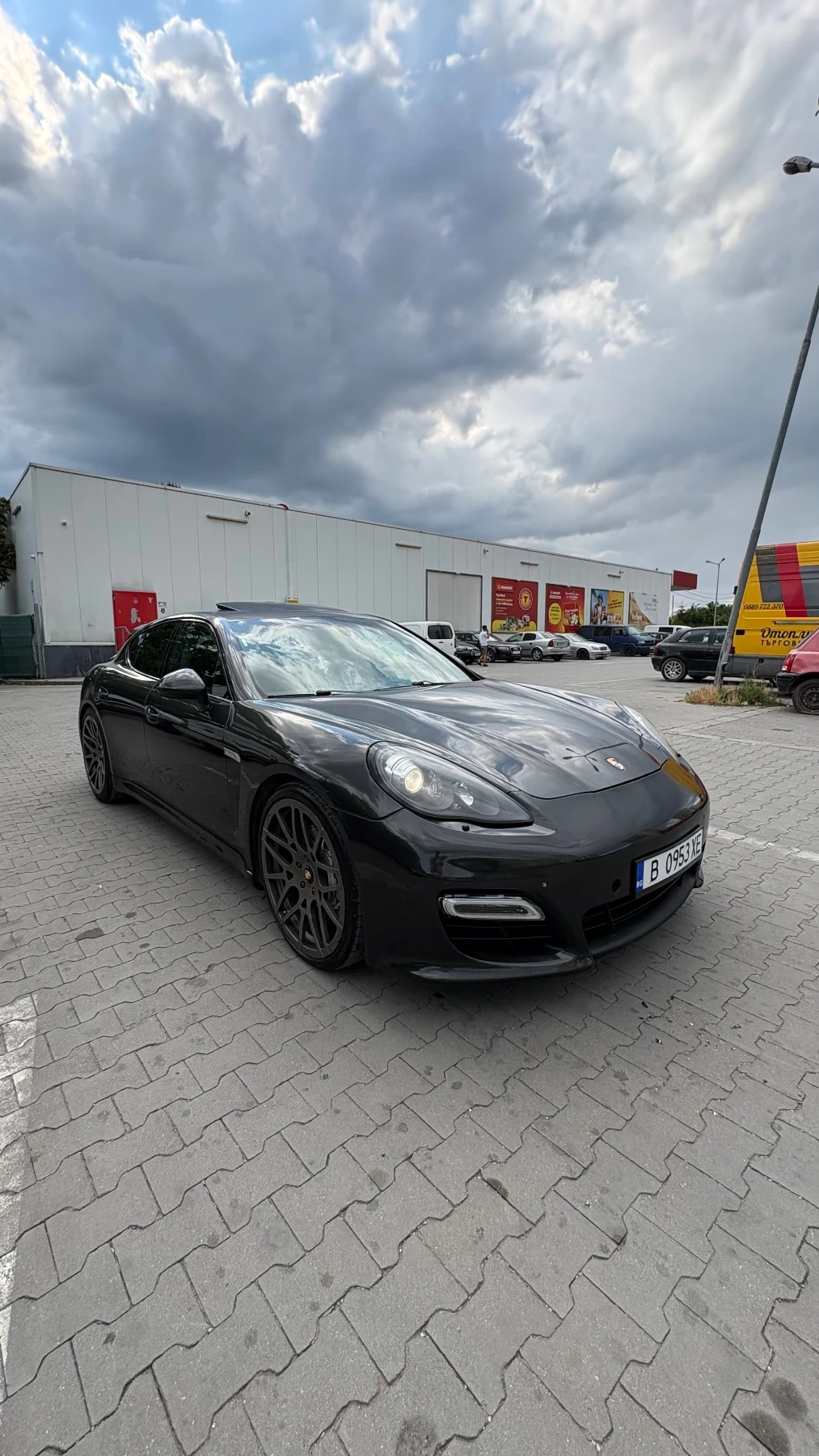 Porsche Panamera, снимка 2 - Автомобили и джипове - 55230542