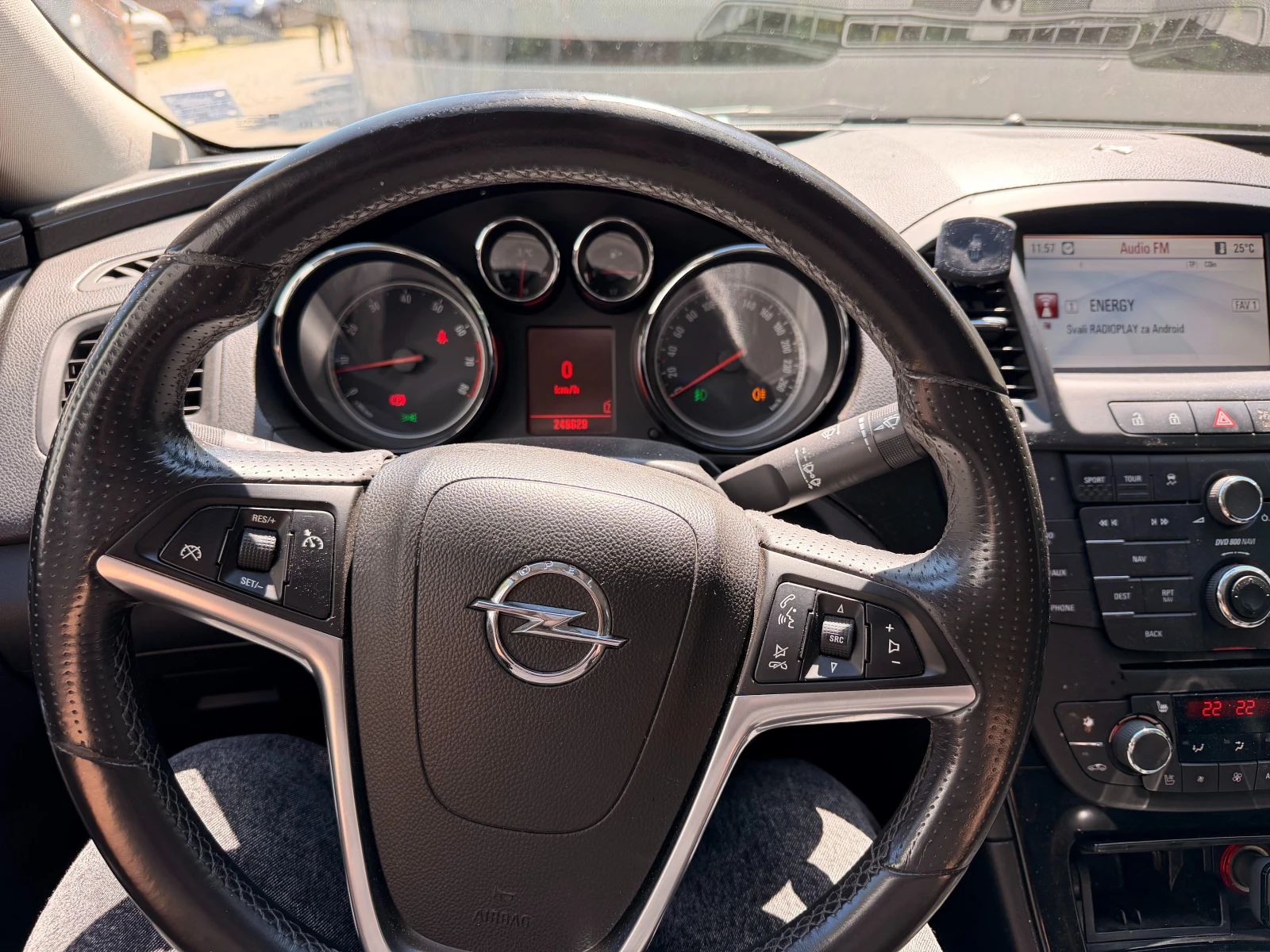 Opel Insignia V6, снимка 13 - Автомобили и джипове - 55485178