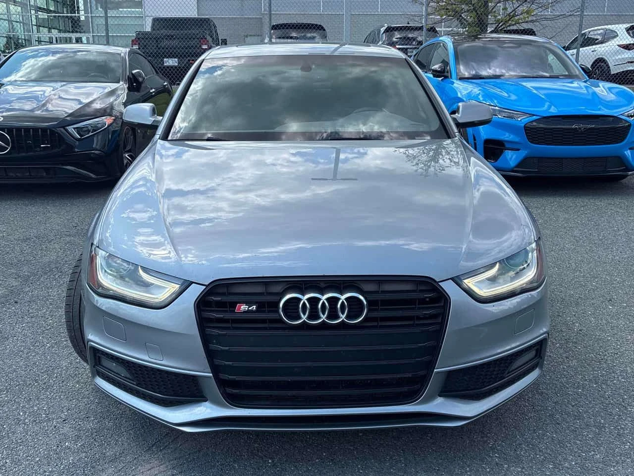 Audi S4 * Technik plus * CARFAX * ЦЕНА ДО БГ, снимка 6 - Автомобили и джипове - 55646835