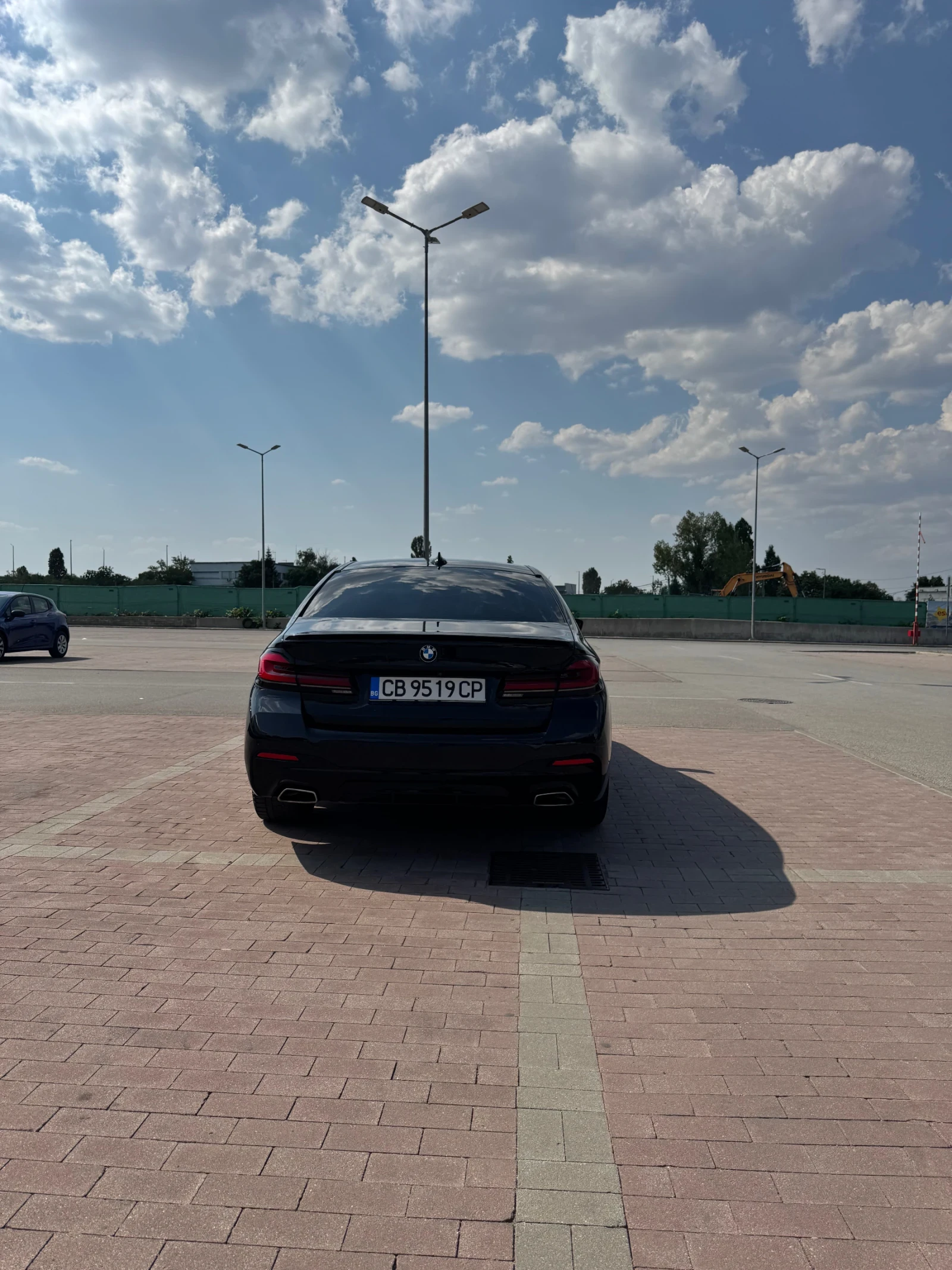 BMW 530 BMW 530d xDrive G30 LCI, снимка 5 - Автомобили и джипове - 55871583
