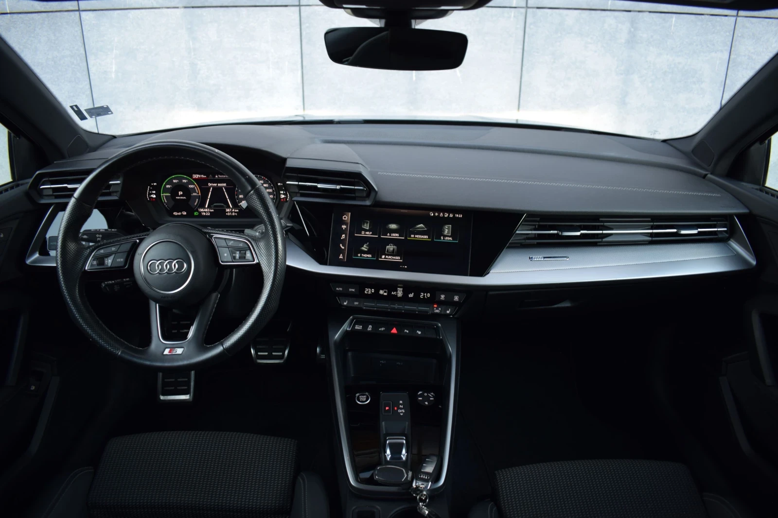 Audi A3 40 TFSIe S-line Phev , снимка 10 - Автомобили и джипове - 55937592