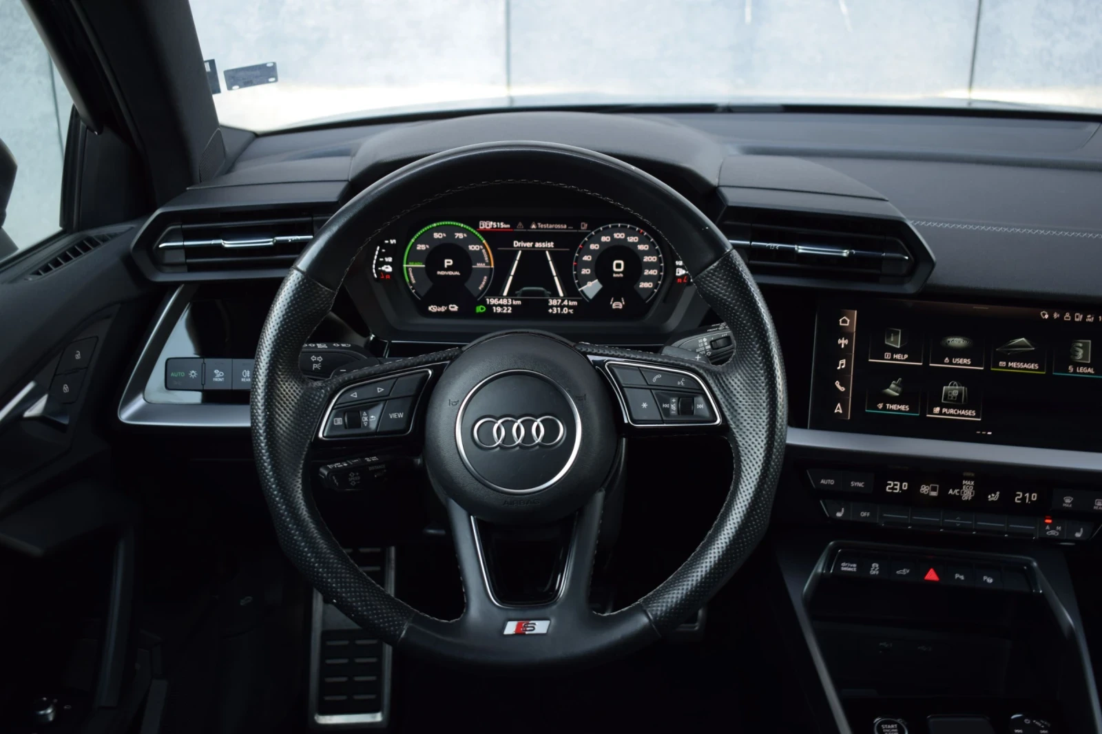 Audi A3 40 TFSIe S-line Phev , снимка 12 - Автомобили и джипове - 55937592