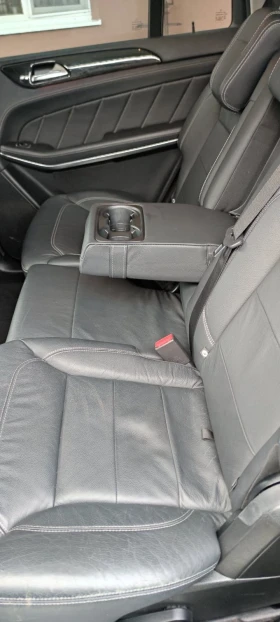 Mercedes-Benz GL 500 7 местен - високо ниво на обурудване - AMG пакет, снимка 10