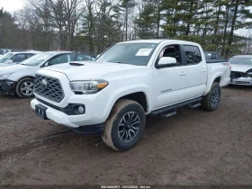 Toyota Tacoma  TRD SPORT /CARFAX/4x4 /КЛИП, снимка 3