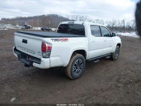 Toyota Tacoma  TRD SPORT /CARFAX/4x4 /КЛИП, снимка 7