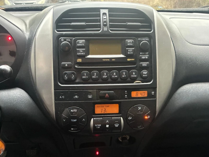 Toyota Rav4, снимка 8 - Автомобили и джипове - 52511979