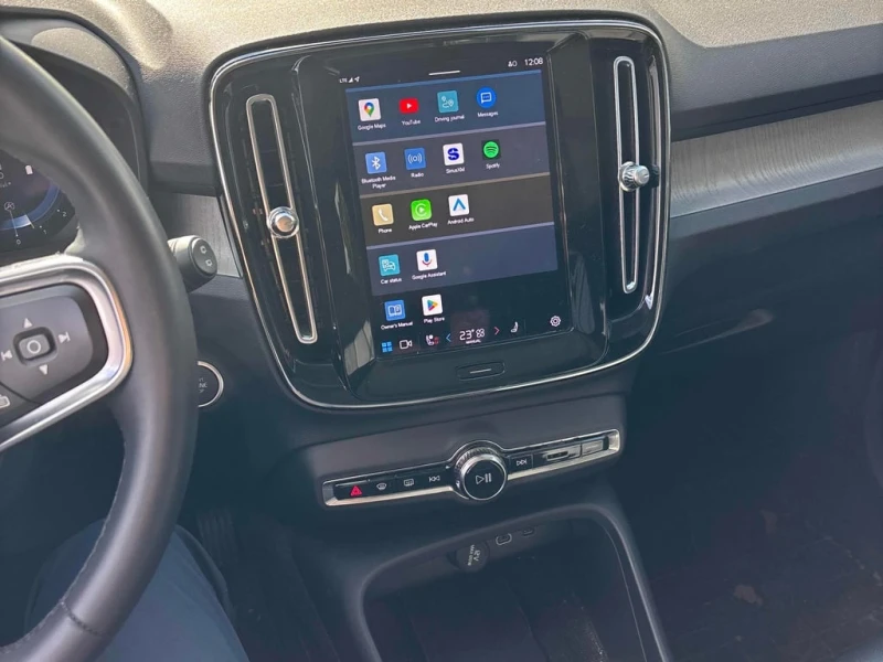 Volvo XC40 * Plus Dark Theme * CARFAX * БЕЗ ПЪРВОНАЧАЛНА ВНОС, снимка 9 - Автомобили и джипове - 52974810