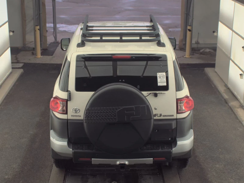 Toyota Fj cruiser 2010 Toyota FJ Cruiser wRear Doors, снимка 5 - Автомобили и джипове - 53018880