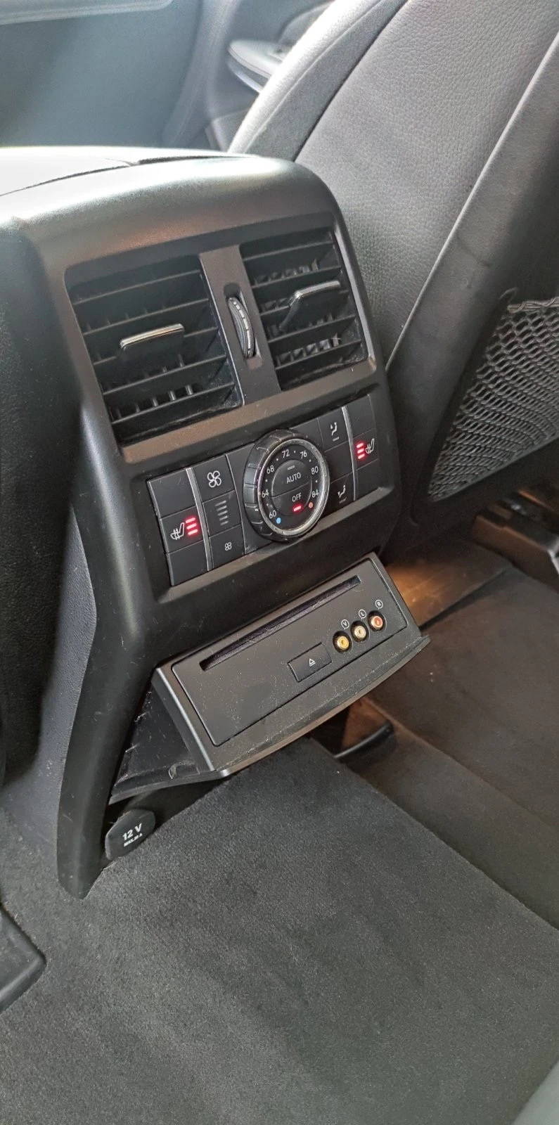 Mercedes-Benz GL 550 7 местен - високо ниво на обурудване - AMG пакет, снимка 11 - Автомобили и джипове - 53433966