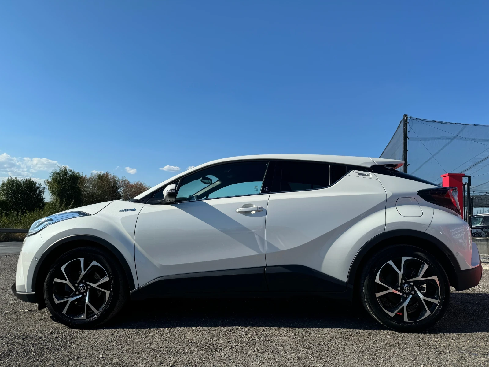 Toyota C-HR 2.0 HYBRID 184K.C ГАРАНЦИЯ - изображение 7