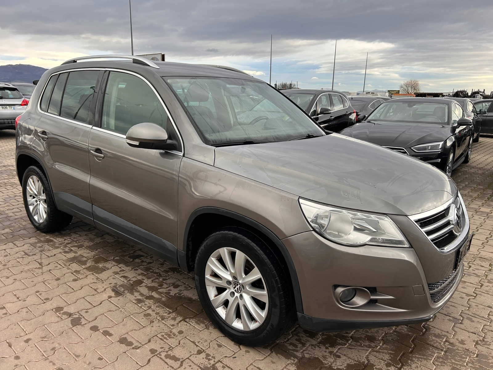 VW Tiguan 2.0TDI 4MOTION AVTOMAT EURO 4 - изображение 4