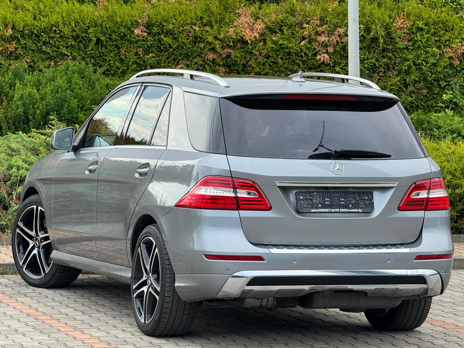 Mercedes-Benz ML 350 AMG-PREMIUM-ПАНОРАМА-HARMАN-KARDОN-ПОДГРЕВ-ДИСТРОН - изображение 3