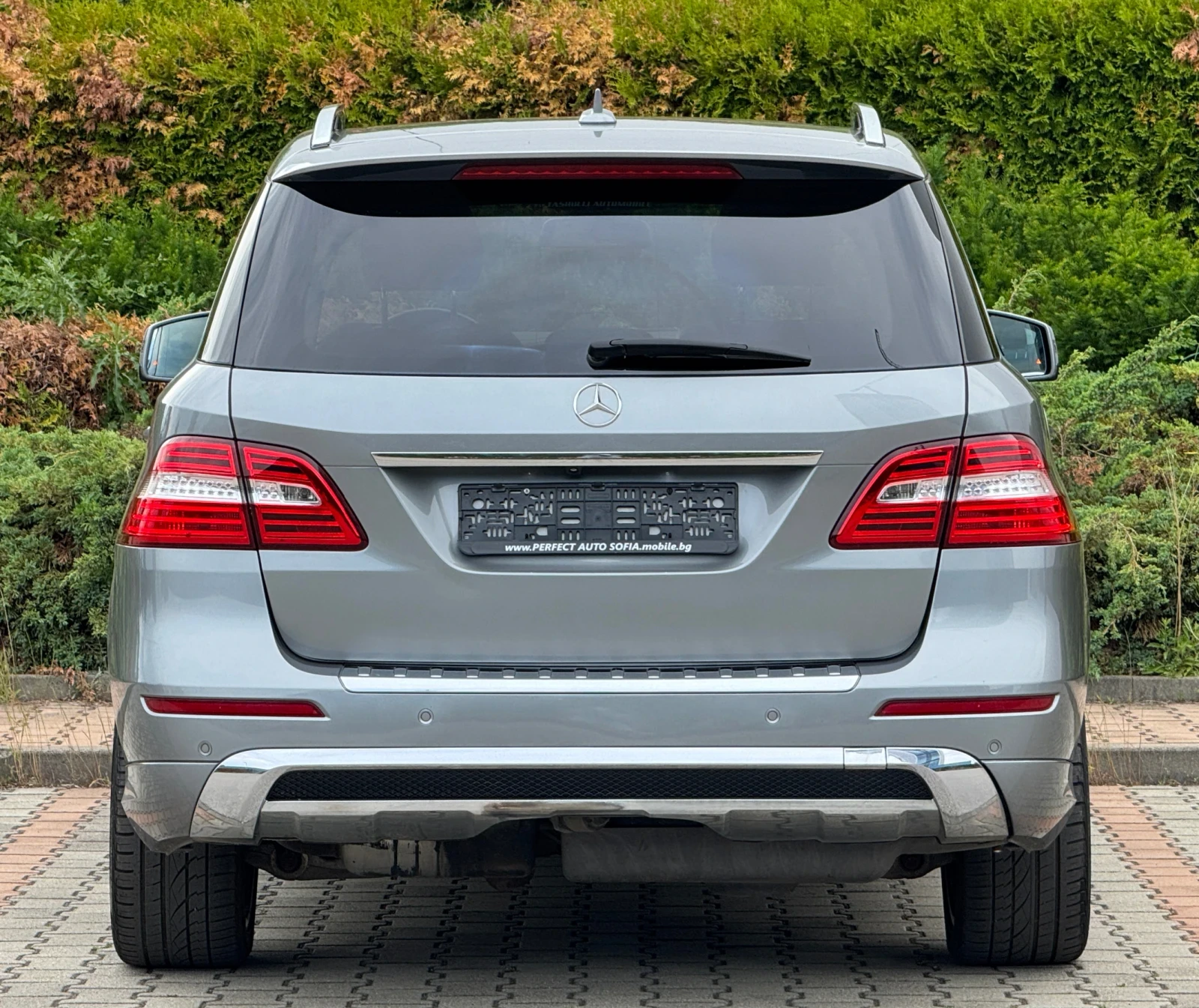 Mercedes-Benz ML 350 AMG-PREMIUM-ПАНОРАМА-HARMАN-KARDОN-ПОДГРЕВ-ДИСТРОН - изображение 4