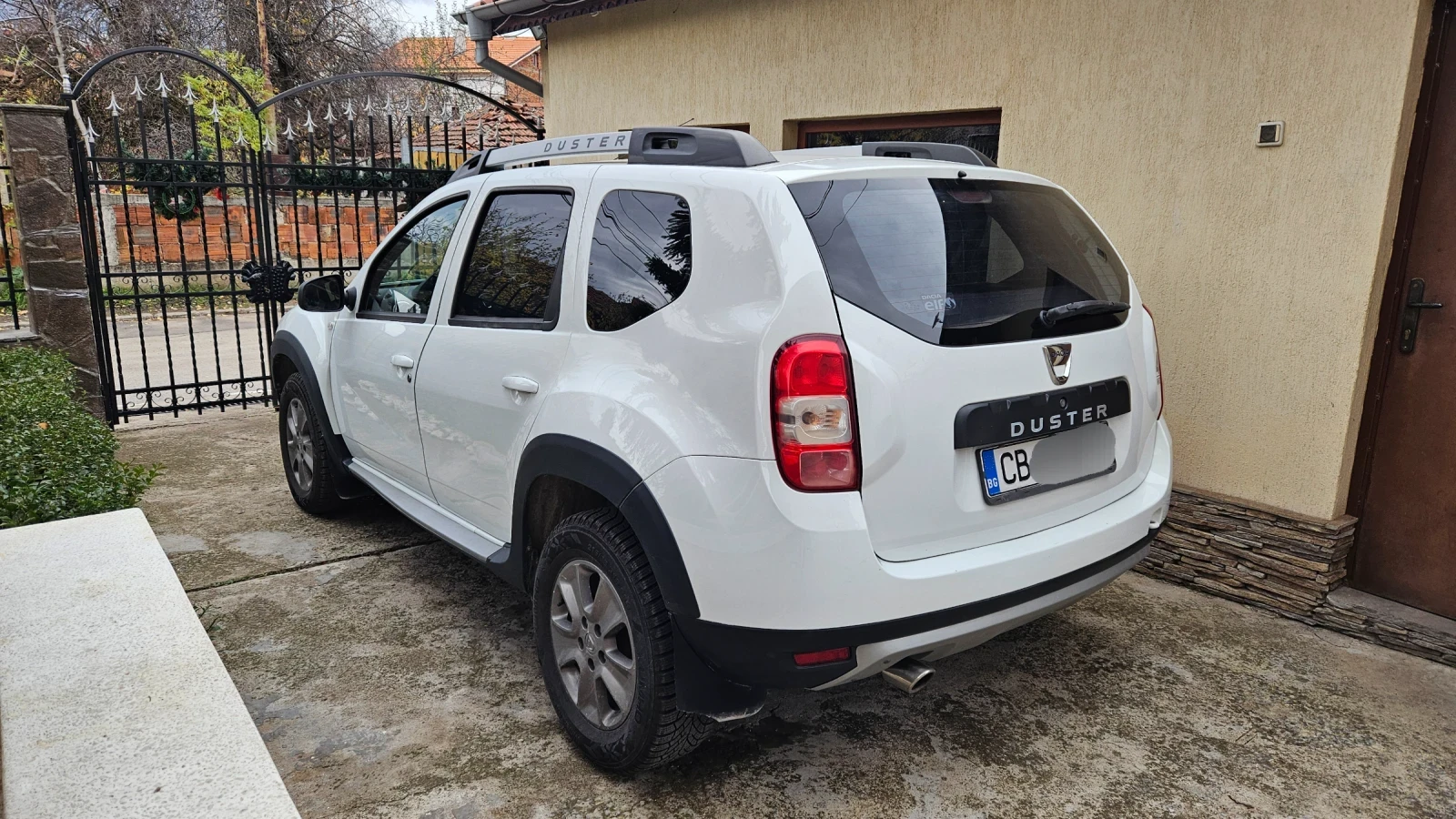 Dacia Duster 4x4/Клима/от БГ/дизел/отлично състояние  - изображение 5
