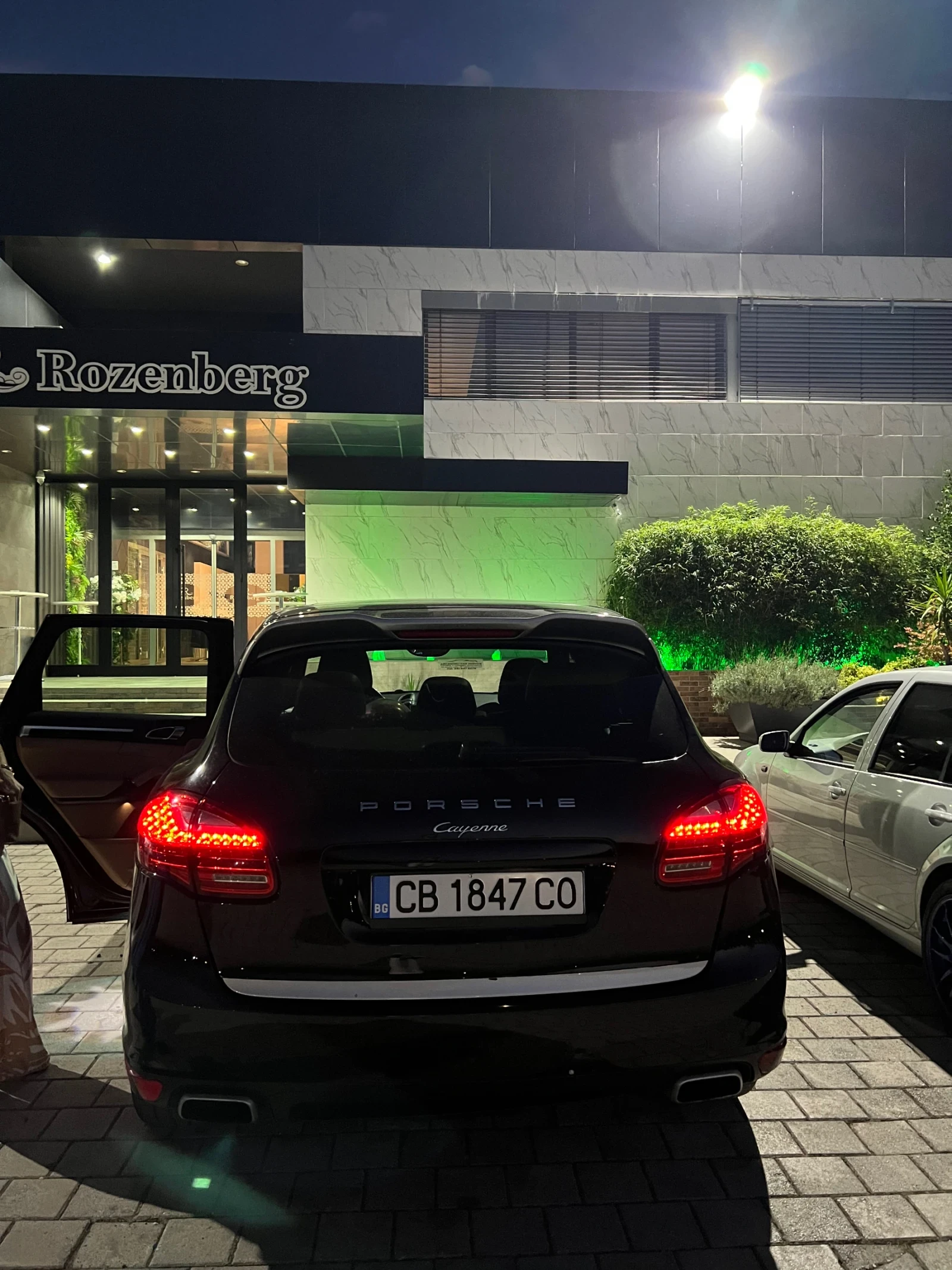 Porsche Cayenne  - изображение 2