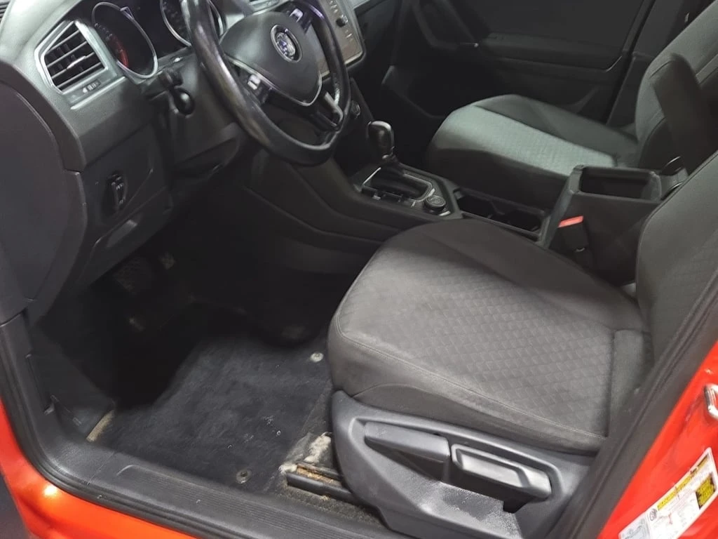 VW Tiguan * S * CARFAX * ЦЕНА ДО БГ - изображение 9