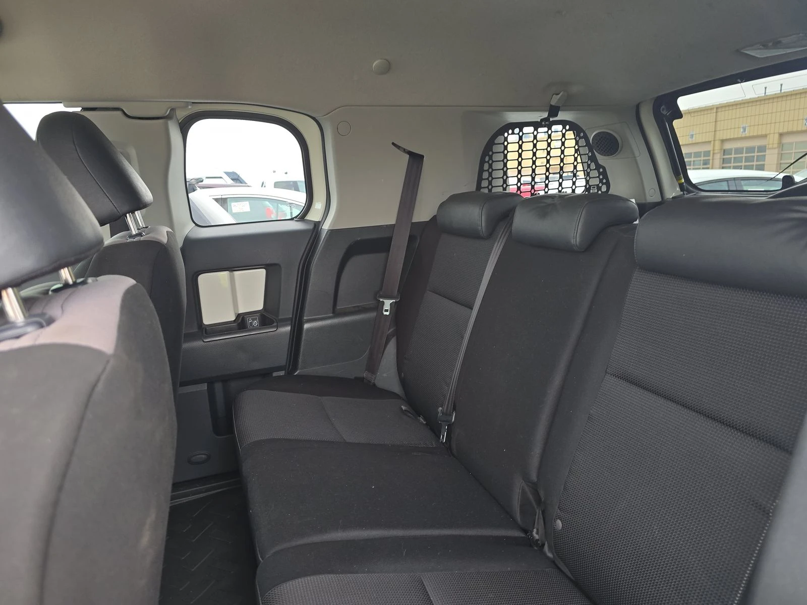 Toyota Fj cruiser 2010 Toyota FJ Cruiser wRear Doors | Mobile.bg � ����������� 12