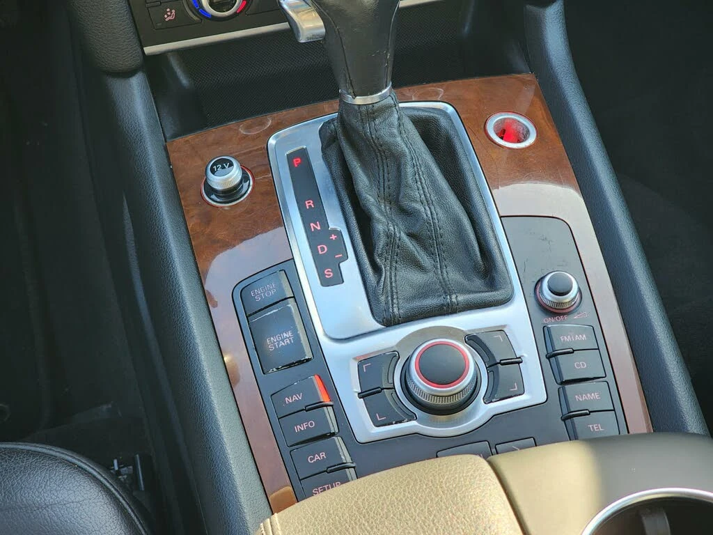 Audi Q7 PREMIUM PLUS* KEYLESS* ��������* �������* ������ | Mobile.bg � ����������� 12