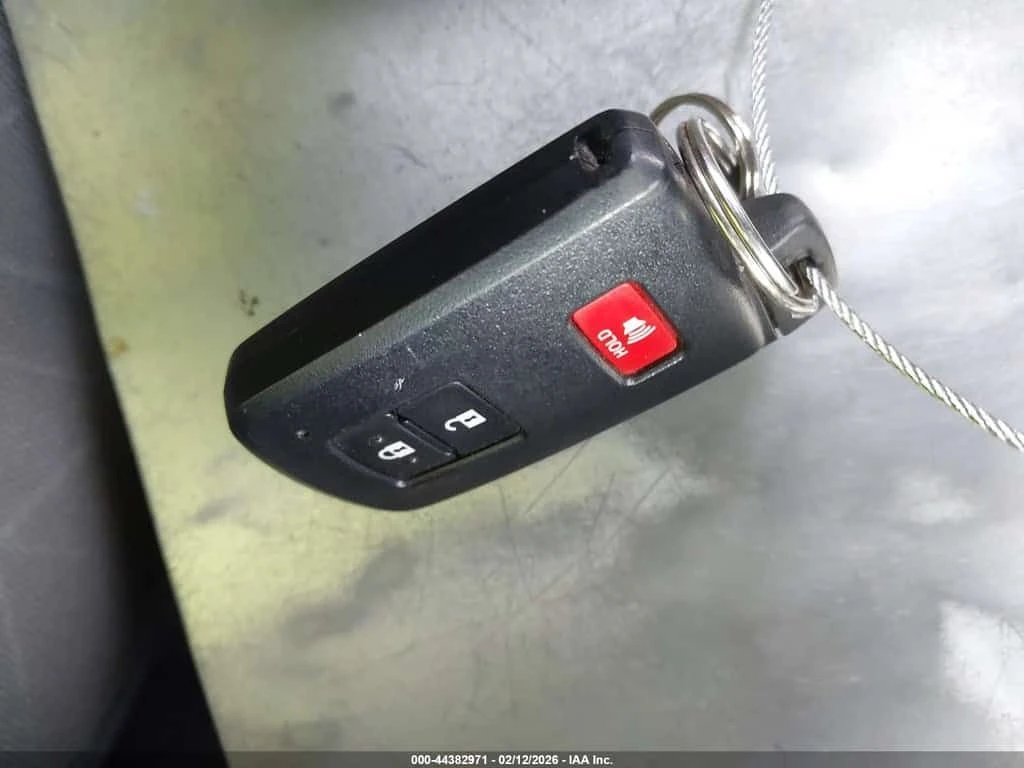 Toyota Tacoma  TRD SPORT /CARFAX/4x4 /КЛИП, снимка 14 - Автомобили и джипове - 53767681