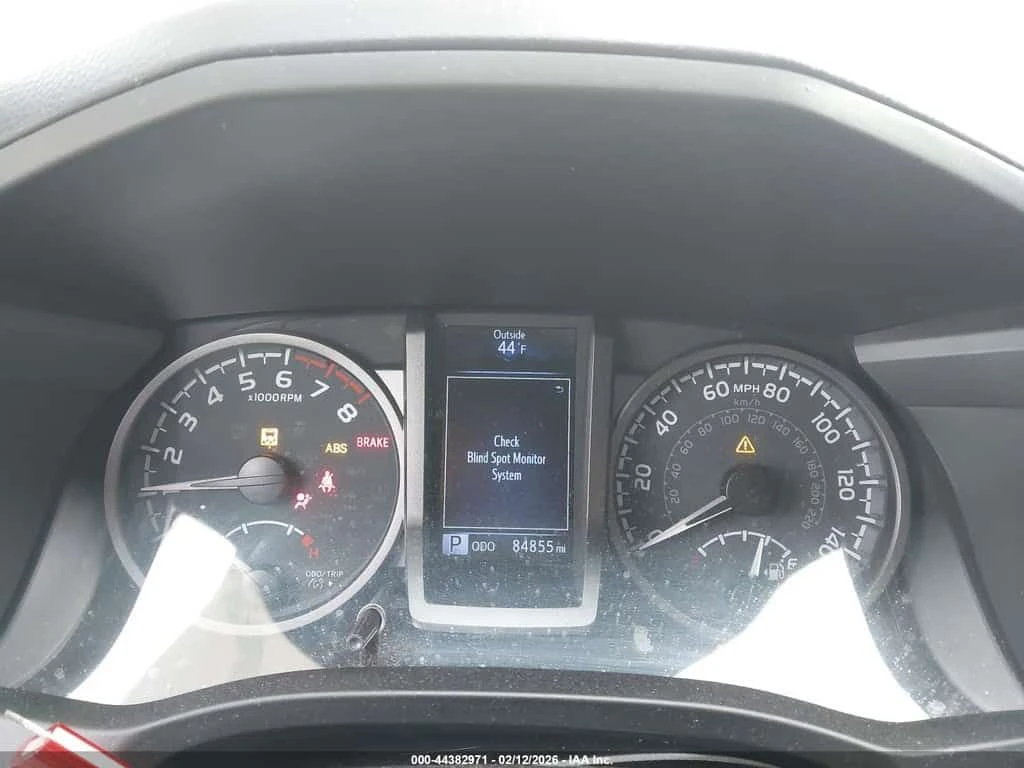 Toyota Tacoma  TRD SPORT /CARFAX/4x4 /КЛИП, снимка 10 - Автомобили и джипове - 53767681