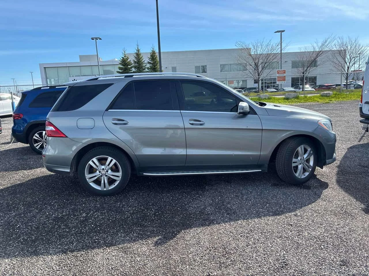 Mercedes-Benz ML 350 * BlueTEC * 360КАМЕРИ* H/K* ПАНОРАМА* , снимка 3 - Автомобили и джипове - 54572322