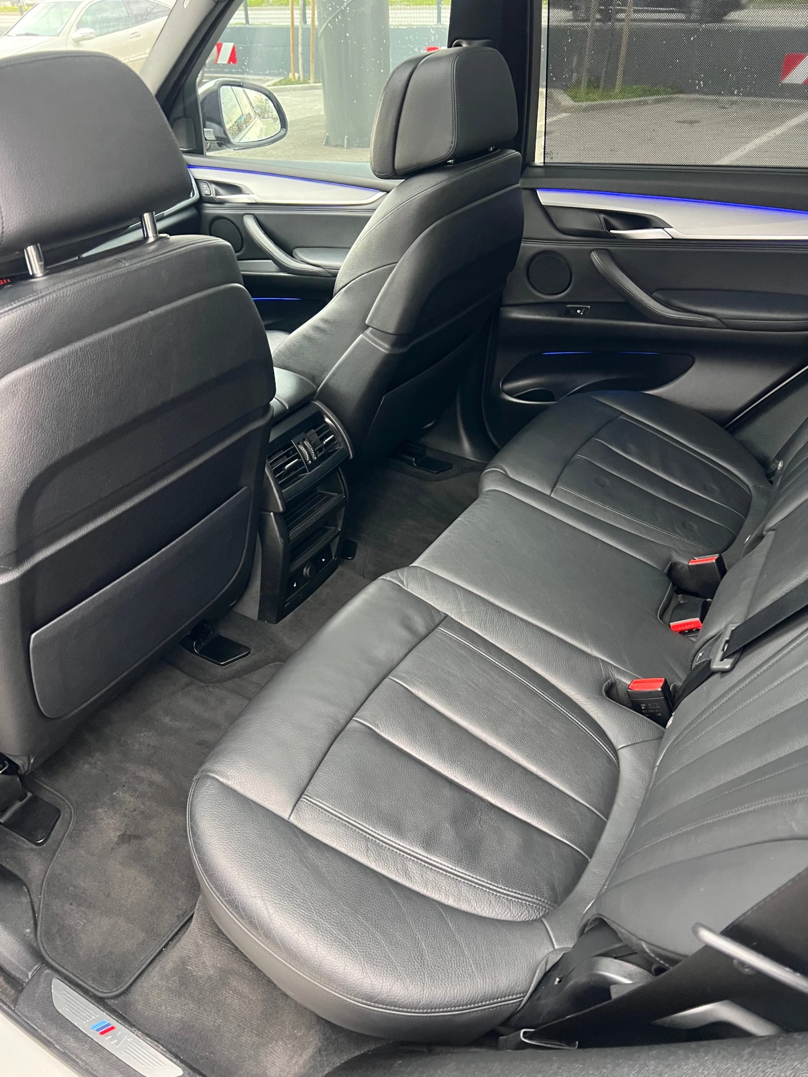 BMW X5 М-Pack   7места, снимка 12 - Автомобили и джипове - 55093673