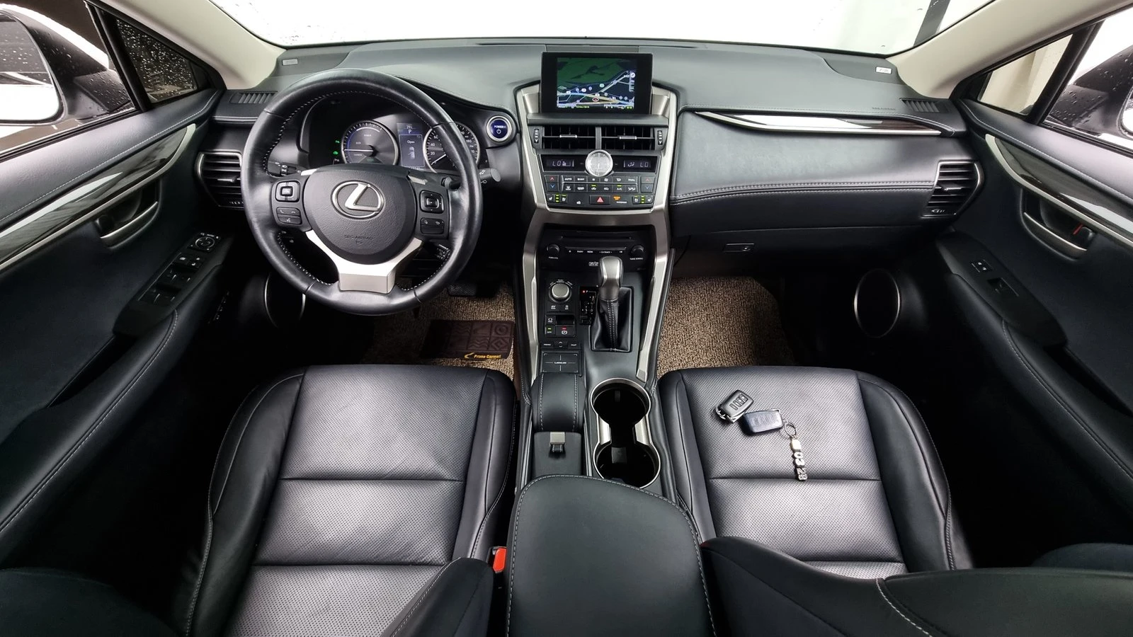 Lexus NX ЛЮК* ПОДГРЕВ ВОЛАН* ЕЛ. БАГАЖНИК* КРАЙНА ЦЕНА, снимка 7 - Автомобили и джипове - 55367131