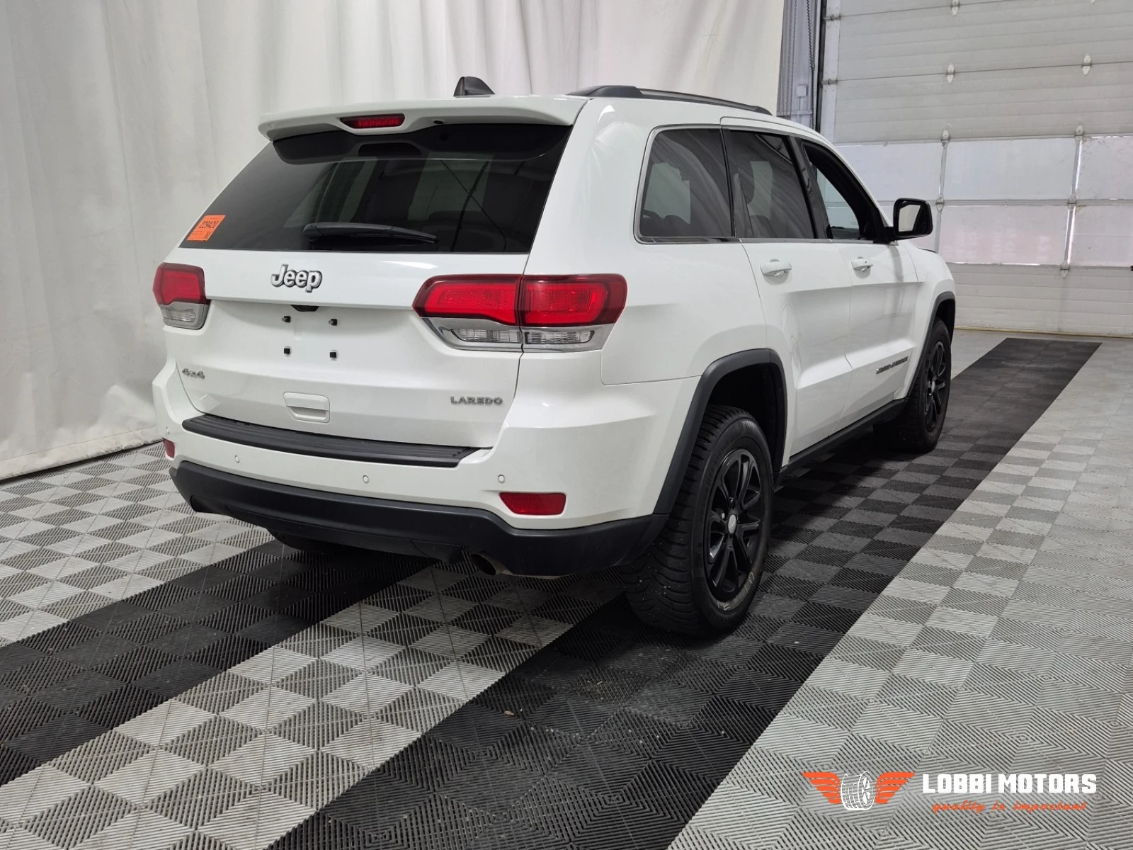 Jeep Grand cherokee, снимка 3 - Автомобили и джипове - 55955744
