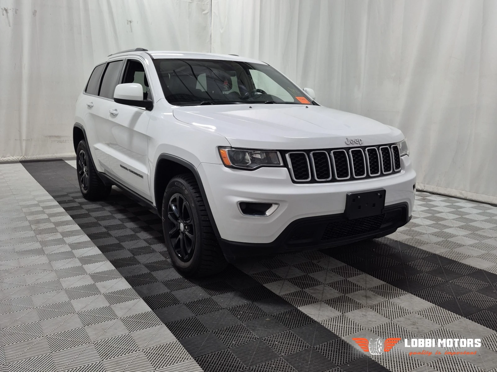 Jeep Grand cherokee, снимка 2 - Автомобили и джипове - 55955744