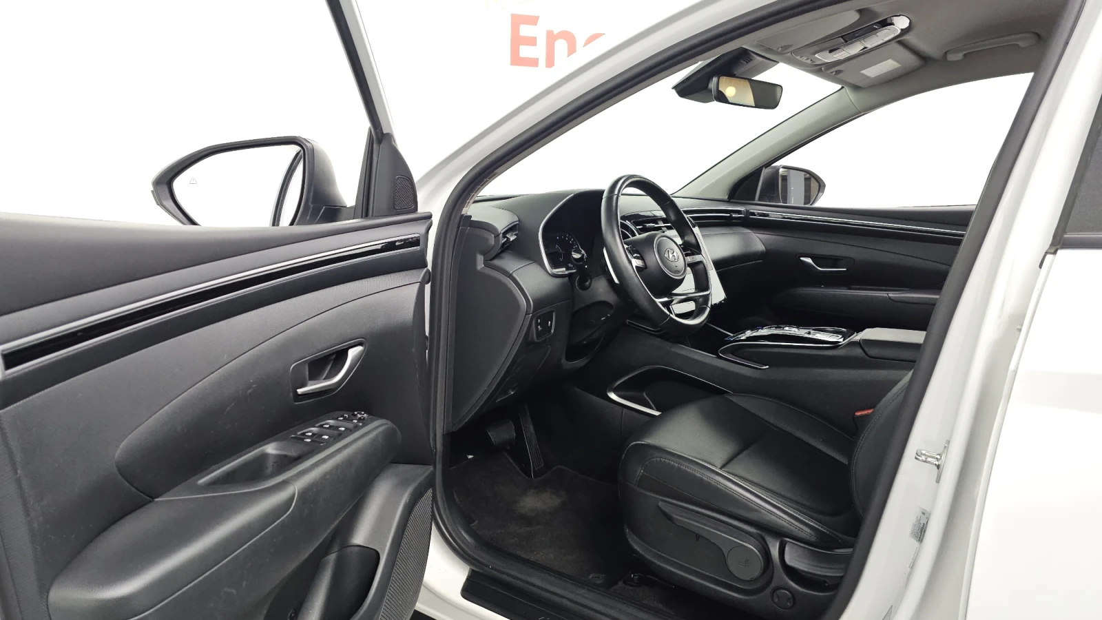 Hyundai Tucson Gasoline 1.6 Turbo 2WD autogeorge.com, снимка 14 - Автомобили и джипове - 56099894