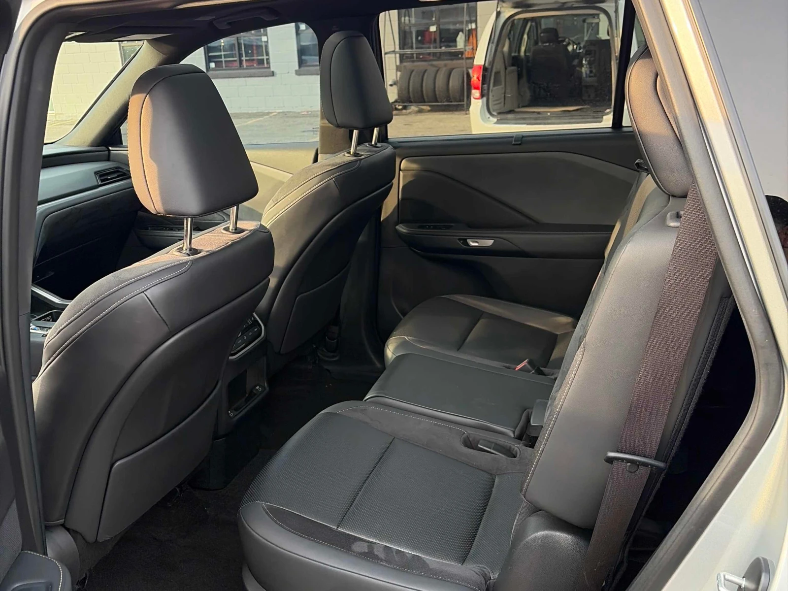 Lexus TX 350 * CARFAX * ОПЦИЯ ЗА ФИНАНСИРАНЕ, снимка 14 - Автомобили и джипове - 56156367
