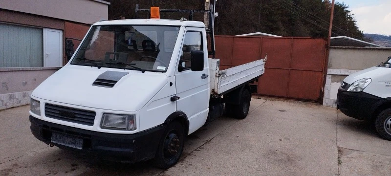 Iveco 4912 Самосвал, снимка 3 - Бусове и автобуси - 49592201