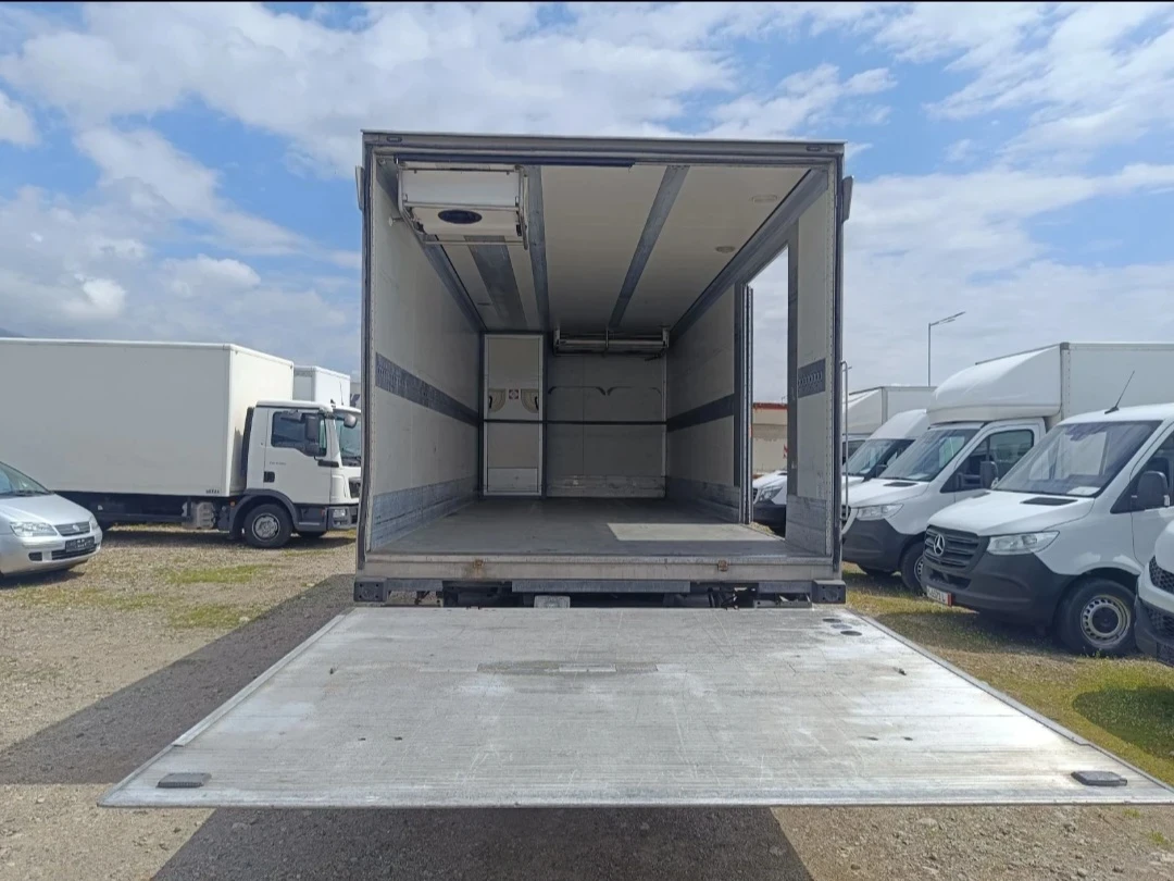 Mercedes-Benz Atego Хадилен фургон, снимка 5 - Камиони - 54759373