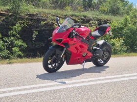Ducati Panigale V4, снимка 8
