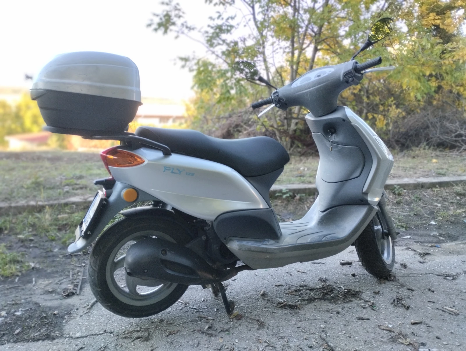 Piaggio Fly 125 - изображение 10