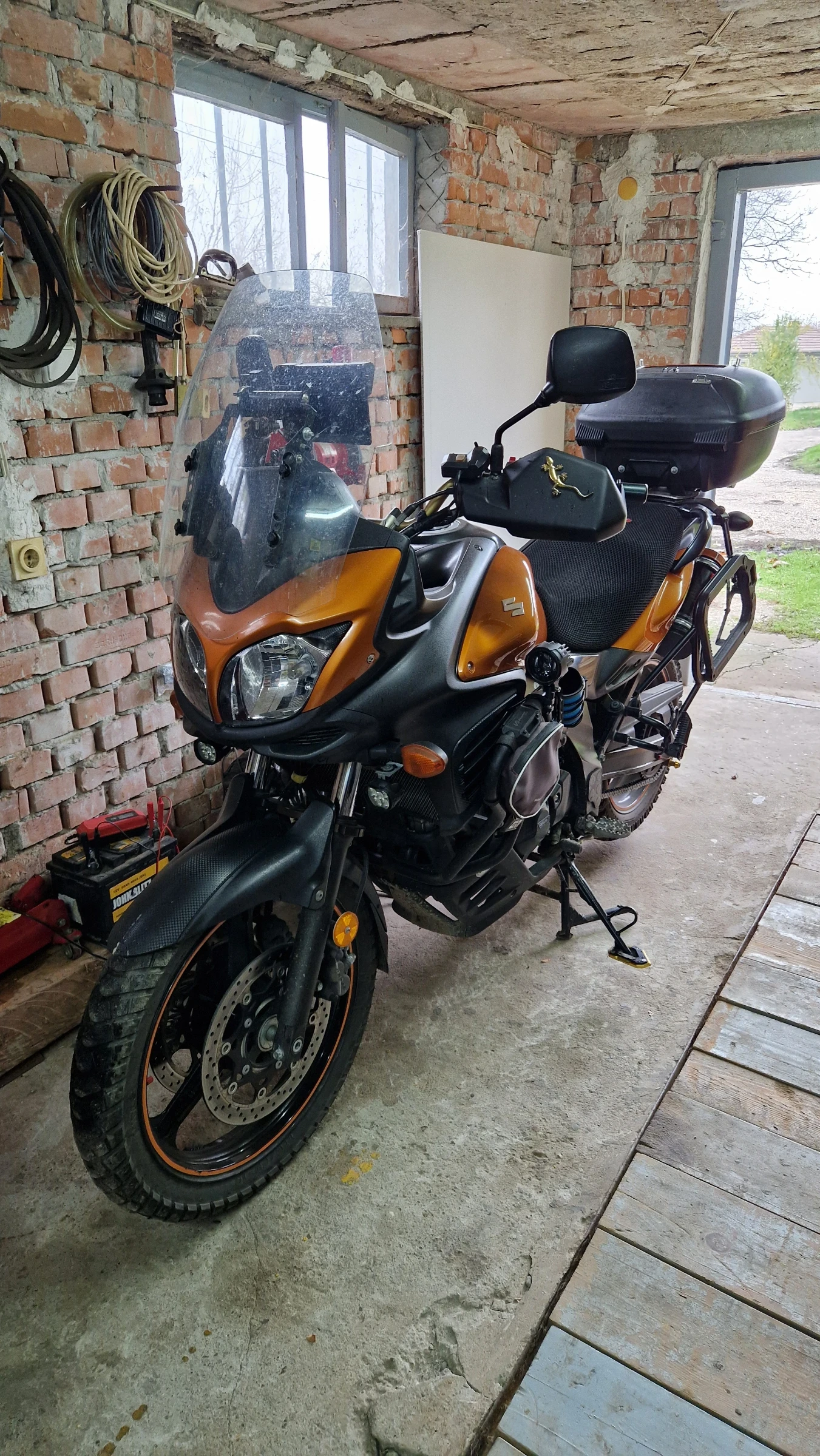 Suzuki V-strom, снимка 5 - Мотоциклети и мототехника - 54095445