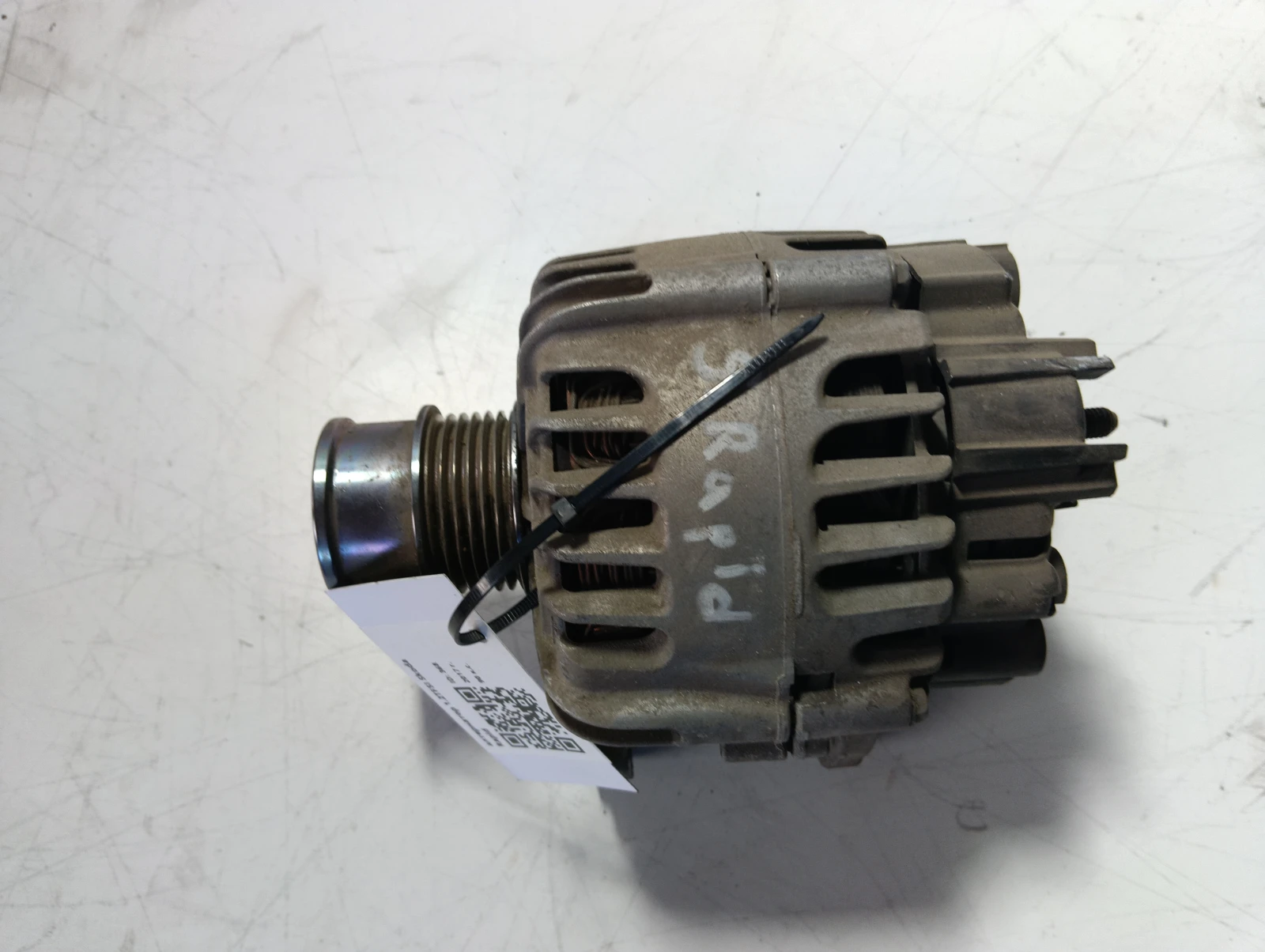 алтернатор 1.2TFSI Skoda Rapid