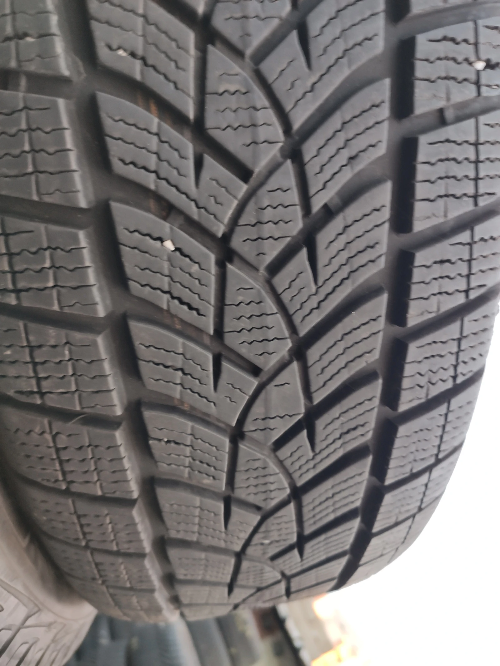  225/65R17 | Mobile.bg   6