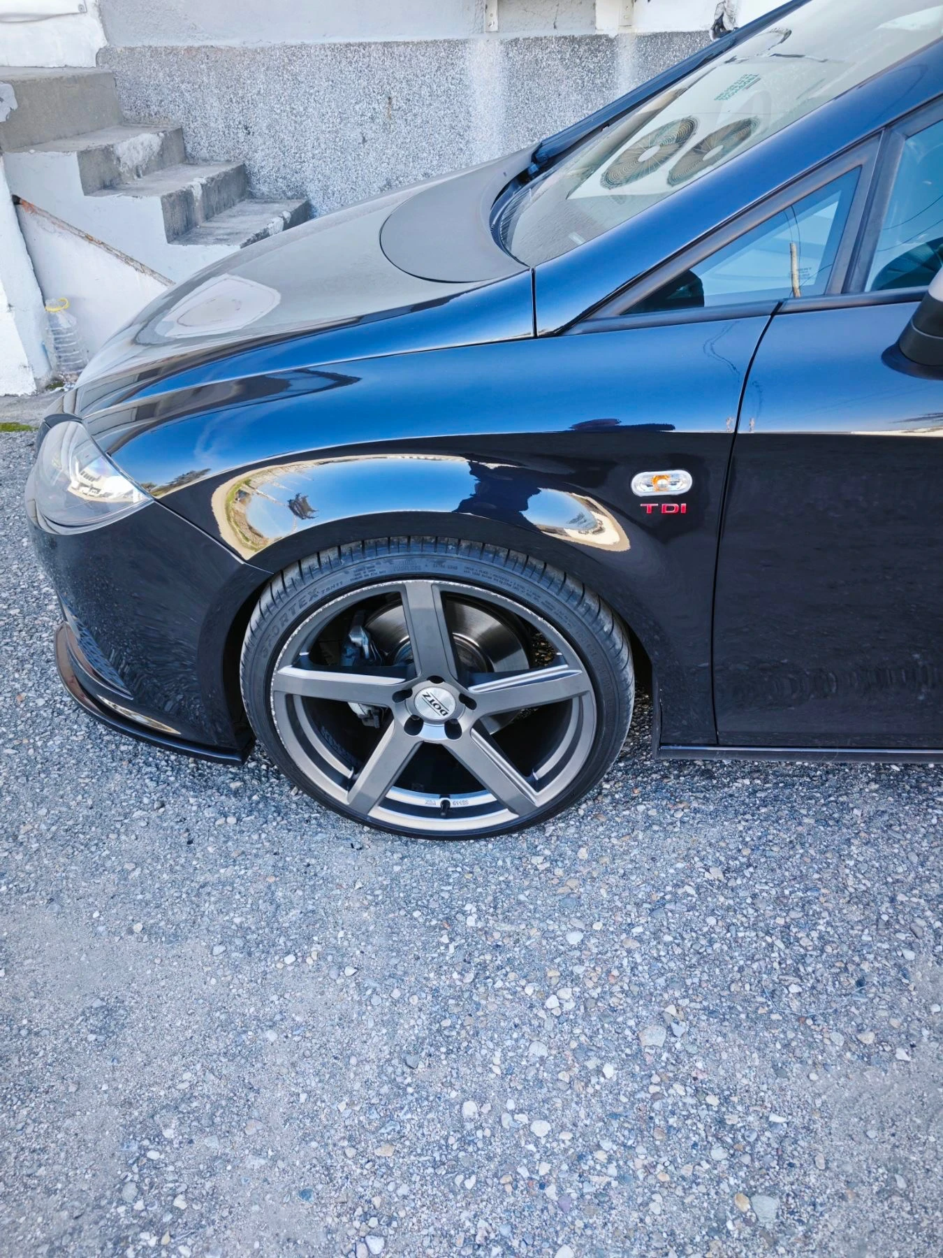 ���� � ������ 235/35R19 �� Seat | Mobile.bg � ����������� 1
