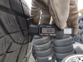 Гуми Зимни 225/65R17, снимка 7 - Гуми и джанти - 48905880