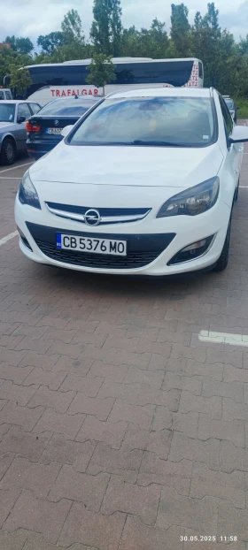 Обява за продажба на Opel Astra Sport Tourer 1.6  ~7 500 лв. - изображение 1