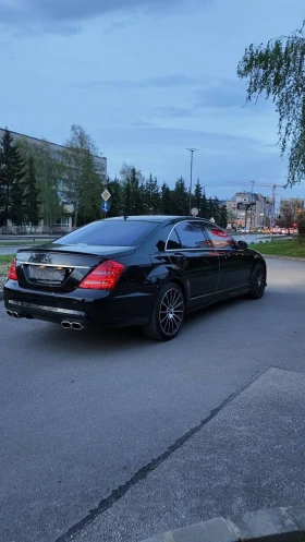 Mercedes-Benz S 550 AMG Harmon/Kardon* Pano* Подгрев* Газ - 15999 € / 31291.32 лв. - 17972754 2