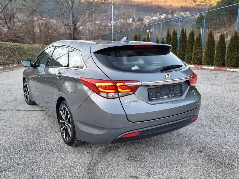 Hyundai I40 Avtomat/Navig/Facelift, снимка 4 - Автомобили и джипове - 43563102