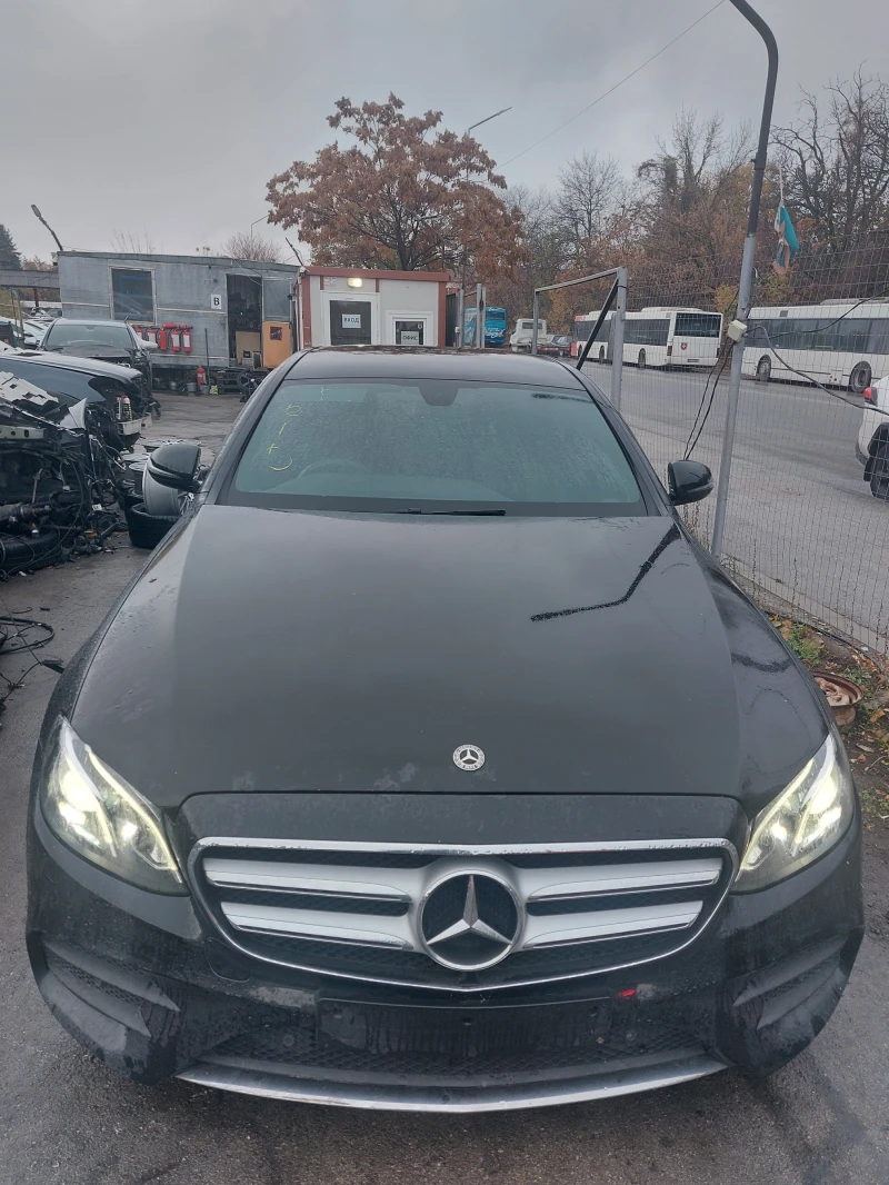 Mercedes-Benz E 220 W213 AMG Пакет с код 654, снимка 1 - Автомобили и джипове - 48008892